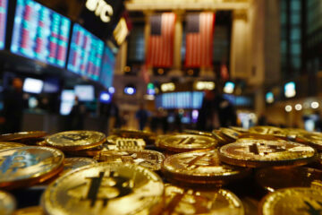 Bitcoin ETFs hit record $2.4 billion trade volume – Bloomberg