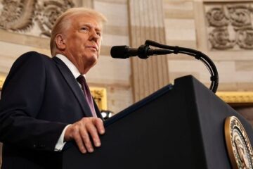 Bitcoin Drops to $100K as DOGE Skyrockets After Trump’s Speech